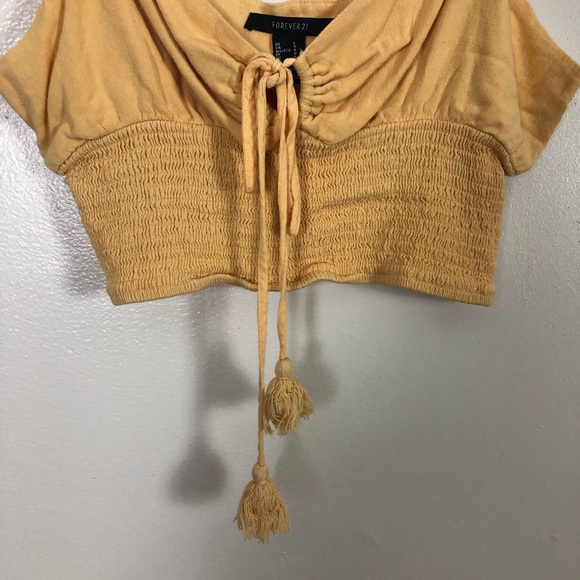 Forever21 Cropped Short Sleeve Top - Picture 3 of 5